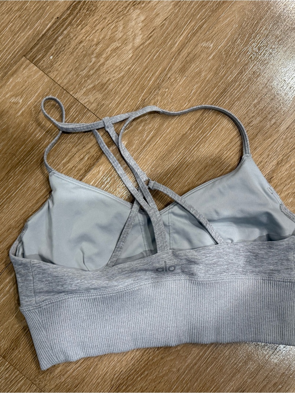 ALO Yoga Light Gray Strappy Sports Bralette - Picture 2 of 3